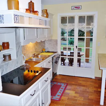 Li Roure Tatil Evi Rochefort-du-Gard